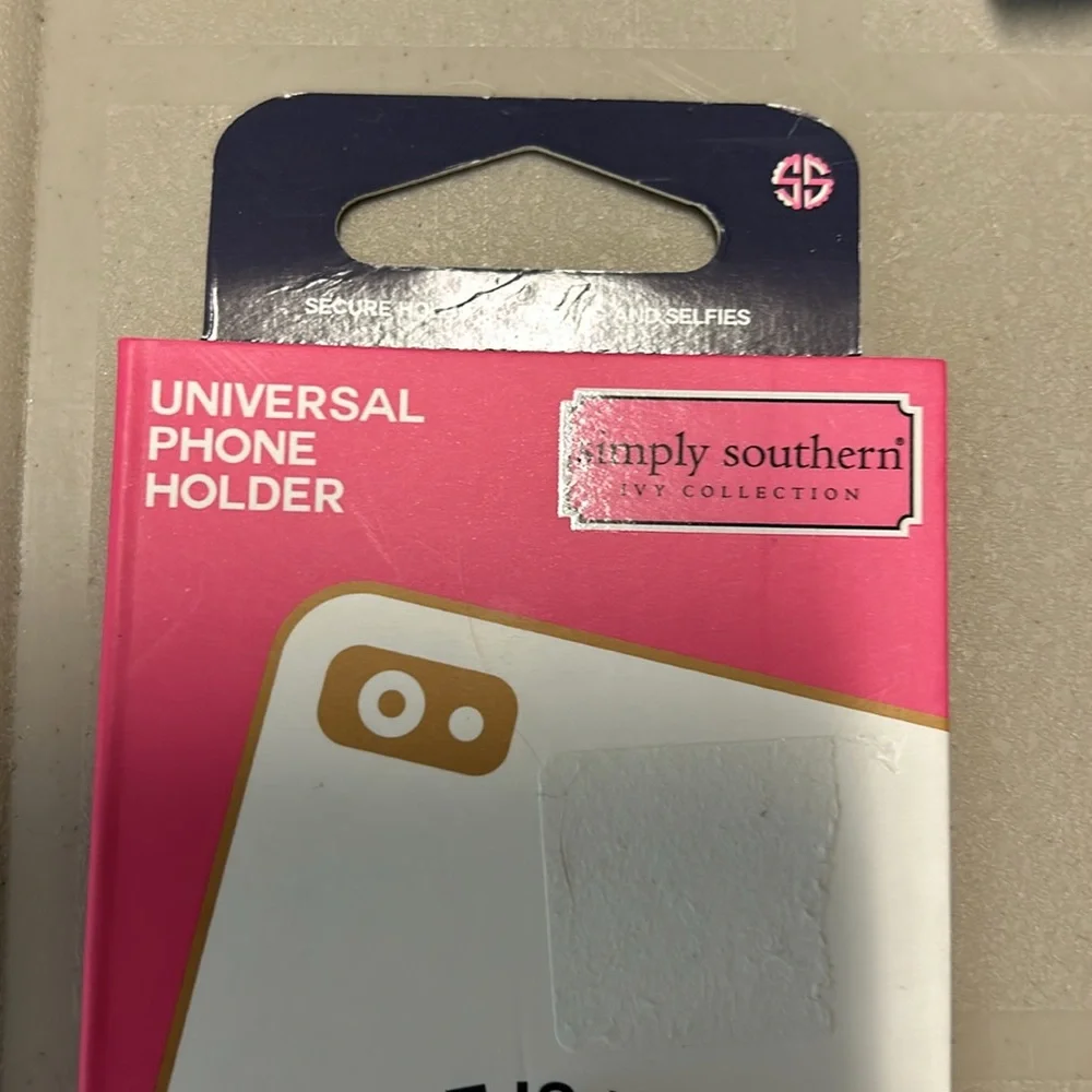 New in packaging Simply Southern pop socket for phone